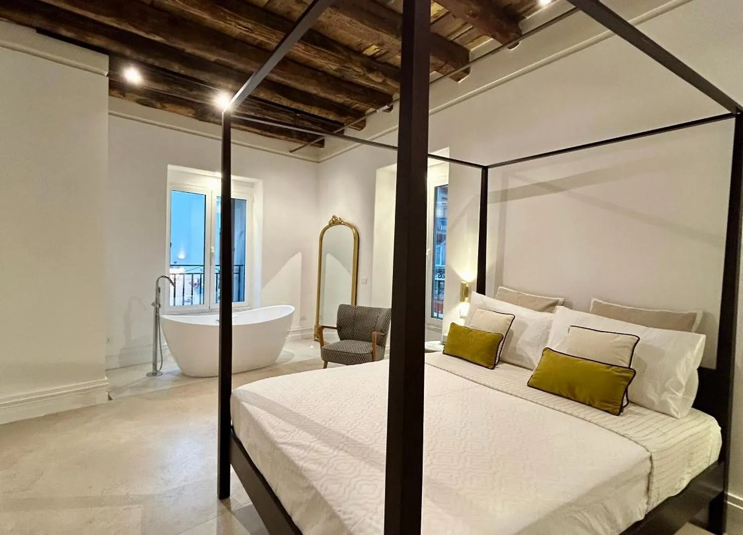 Επικοινωνία με το Addimura Rooms